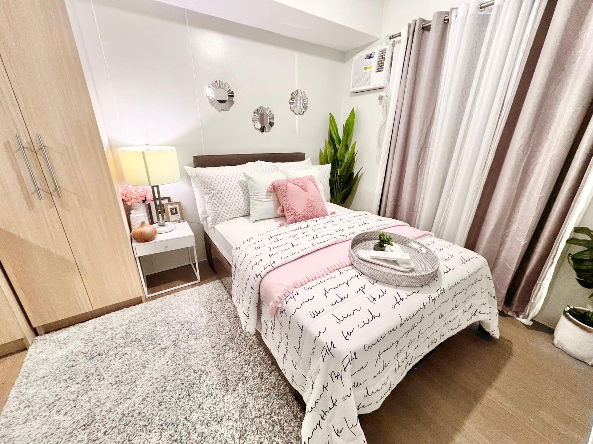 Crown Asia Tagaytay City Dış mekan fotoğraf